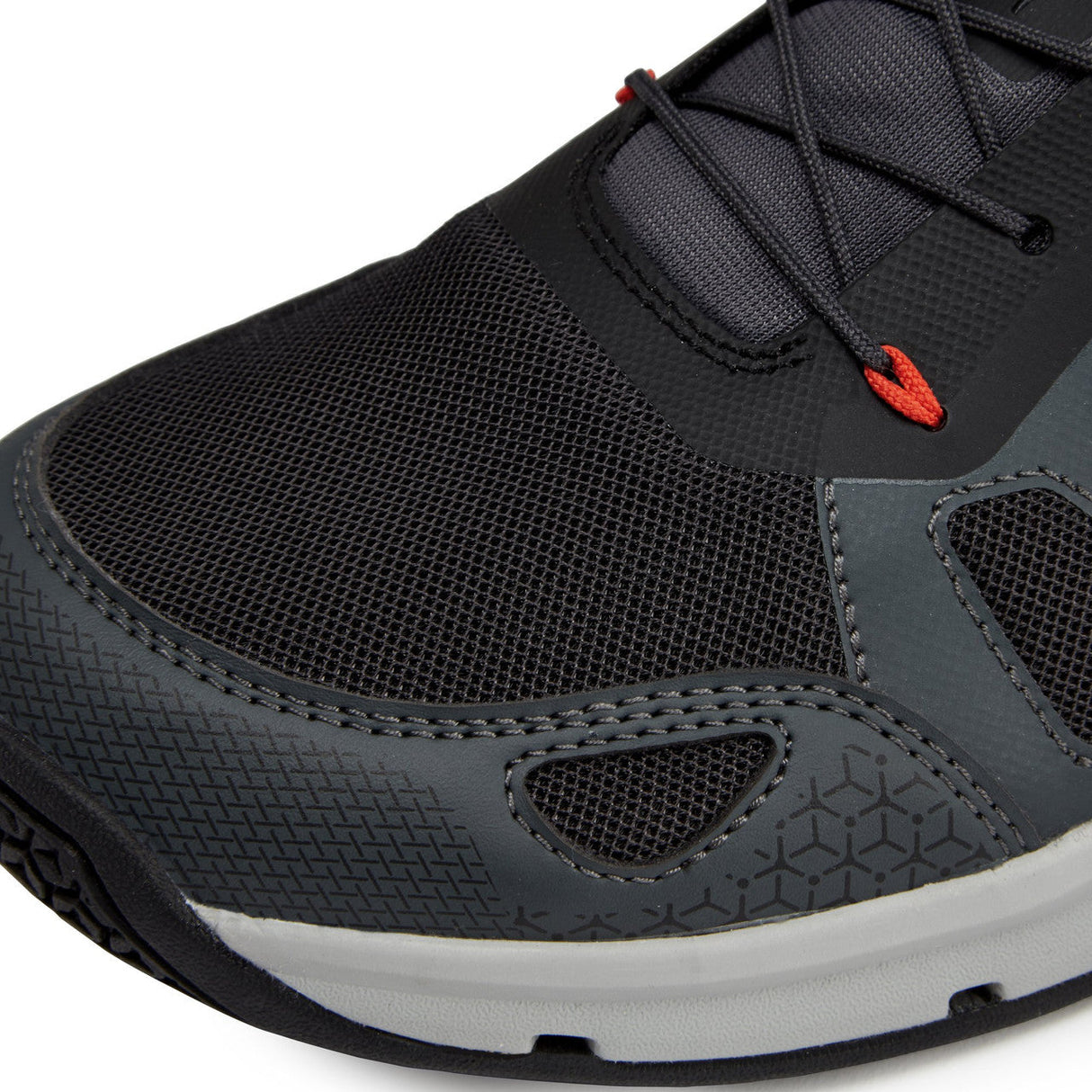 Gill Race Sneaker